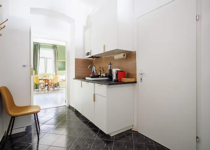 Golden - 2 Min To Westbahnhof Apartman